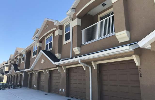 4027 Meander Place unit: 201