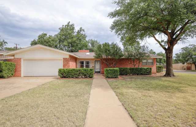 Photo of 3202 45th Street