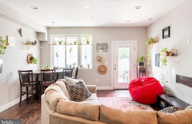 1510 CAMBRIDGE STREET