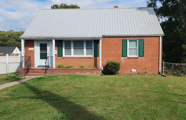 Photo of Incredible 3 Bedroom Ranch with Spacious 2 Car Garage!