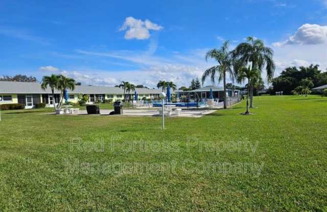 6761 Lake McGregor Cir