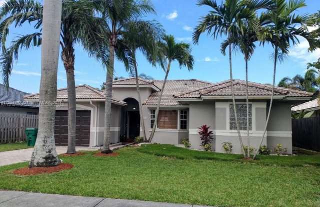 14851 SW 177th Ter - 14851 Southwest 177th Terrace, Richmond West, FL 33187