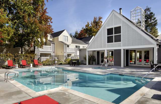 Alderwood Apartments