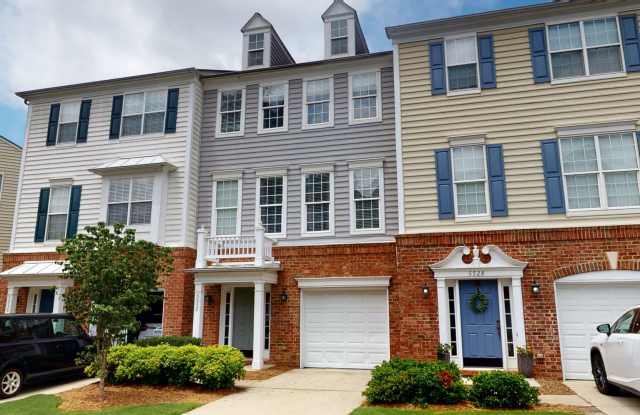 Double Master Townhome in South Park