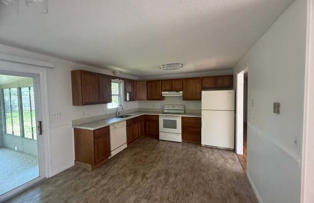 75 Harold, Farmington – 3 Bed, 3 Bath in CT