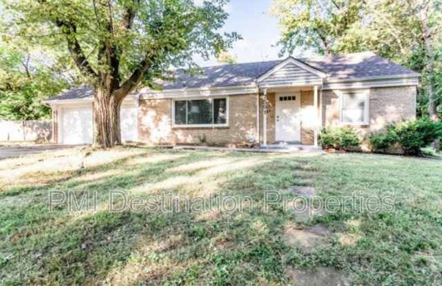 7501 Booth Dr
