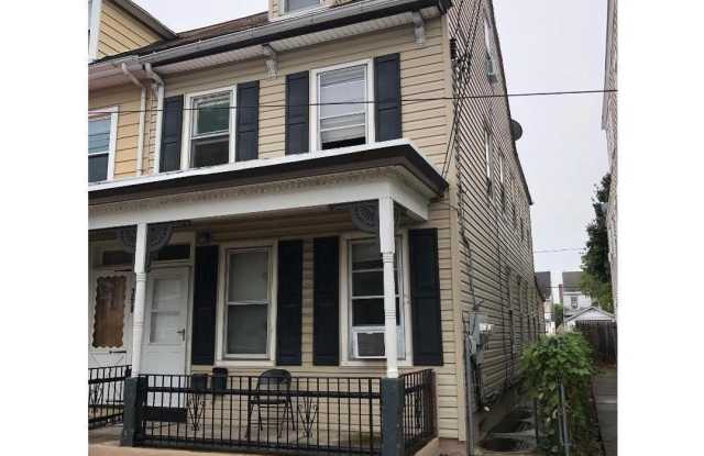 360 LAFAYETTE Street unit: 2Nd Fl