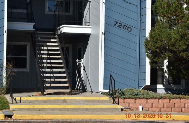 Spacious 3 bedroom Condo - Free Rent until January 2026