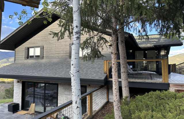 652 Upper Ranch Road