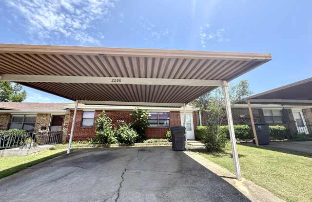 2206 Shenandoah Drive