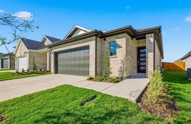 506 Clover Creek Drive