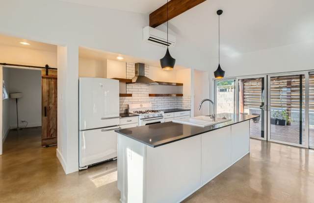 Home with Guest Suite