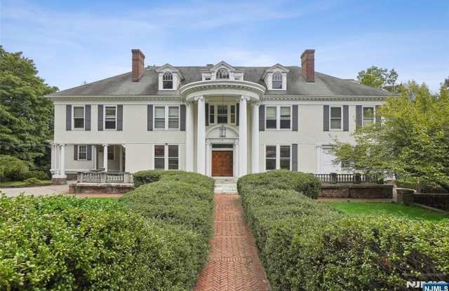 Photo of 25 Prospect Avenue