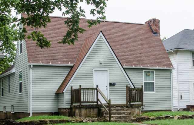 611 West Ashland Avenue - 1