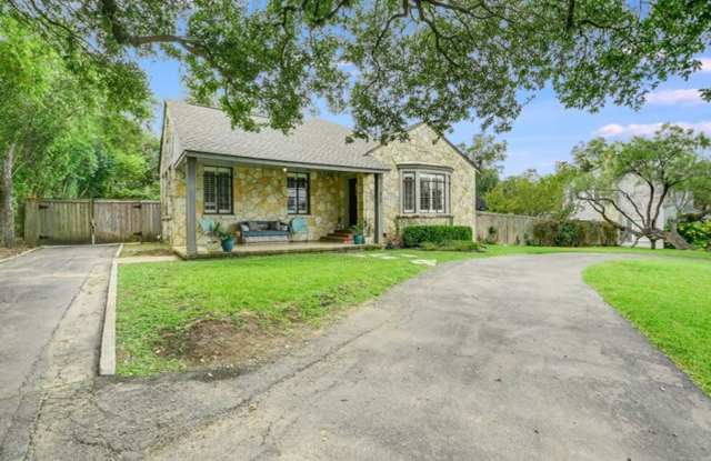 Photo of 3 BEDROOM TERRELL HILLS