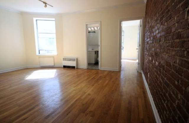 212 West 104th Street