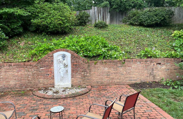 Photo of 5608 HEMING Avenue