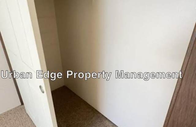 1 bedroom 1 bath apartment - Nampa (Photos Similar)