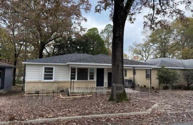 Photo of 2204 S Monroe