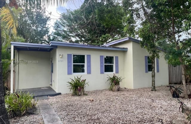 6521 SW 63rd Ct - 6521 Southwest 63rd Court, South Miami, FL 33143