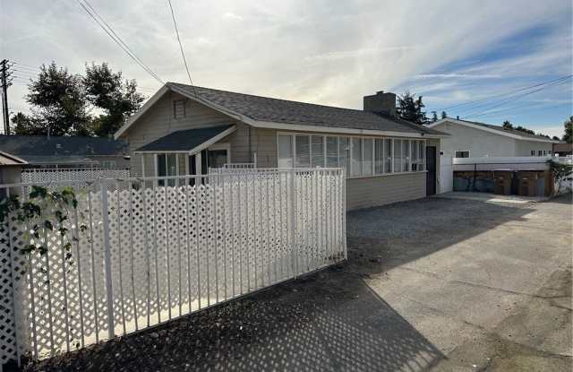 437 Cucamonga Avenue