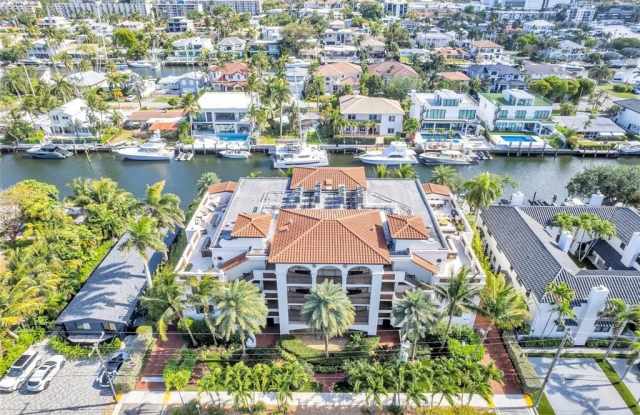 1532 SE 12th Street unit: 204