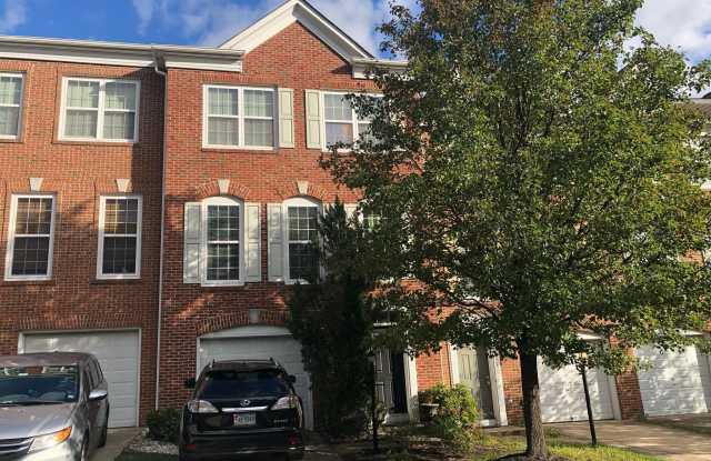 Photo of 8935 SINGLELEAF Circle