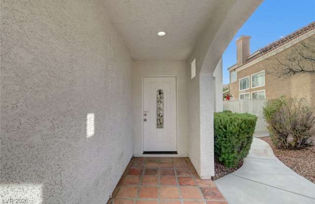 7913 Millhopper Avenue