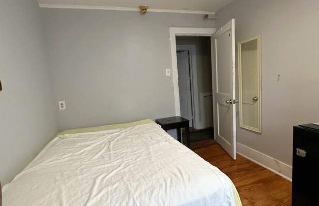 920 North 19th Street - 7