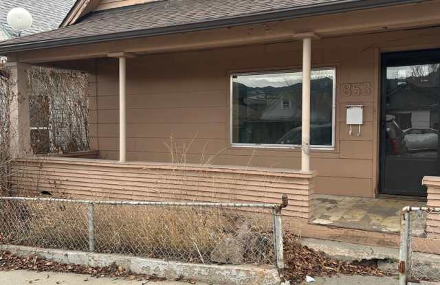 Photo of 853 S Main Street