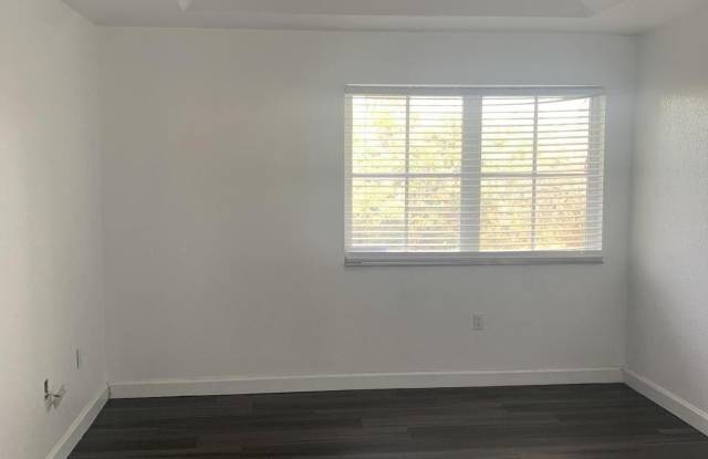 Photo of 2127 Shoma Drive