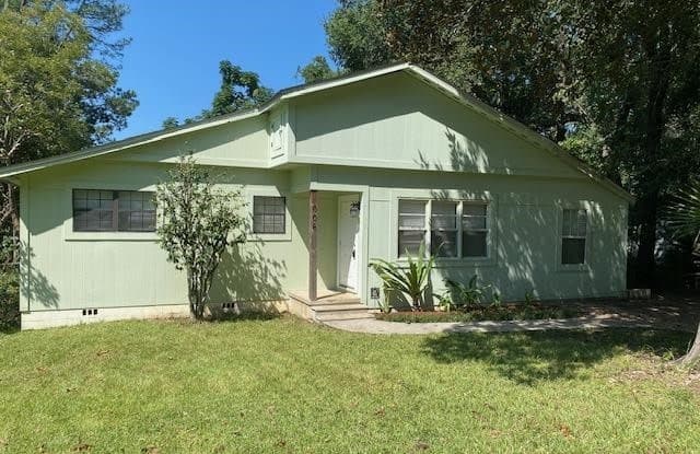 606 Kyle Street - 606 Kyle Street, Tallahassee, FL 32304