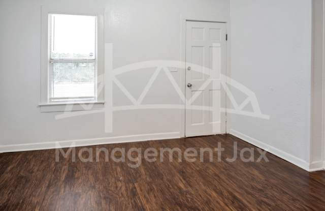 1671 West 35th Street