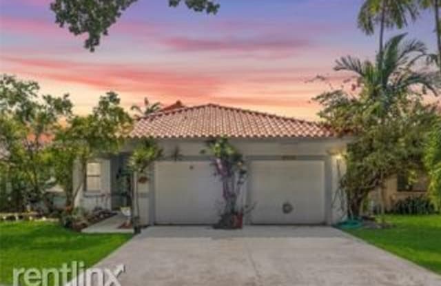 8738 NW 150th Ter - 8738 NW 150th Ter, Miami Lakes, FL 33018