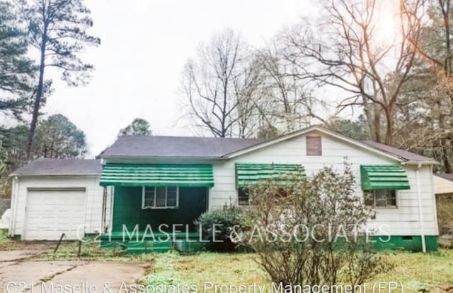 2676 Pinebrook Drive - 2676 Pinebrook Road, Jackson, MS 39212