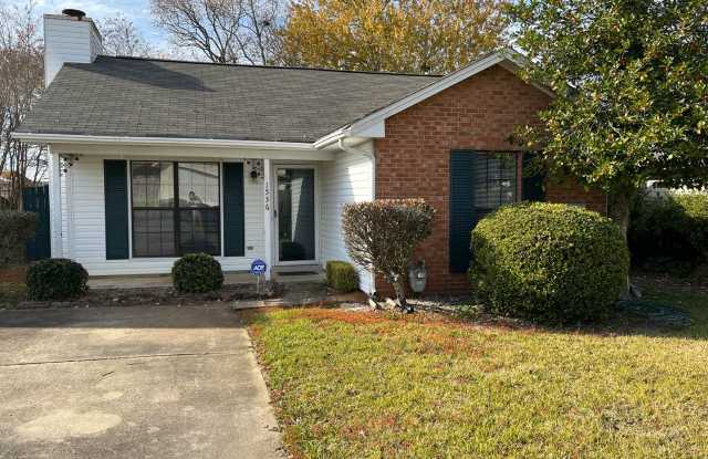 Photo of Woodmere bungalow