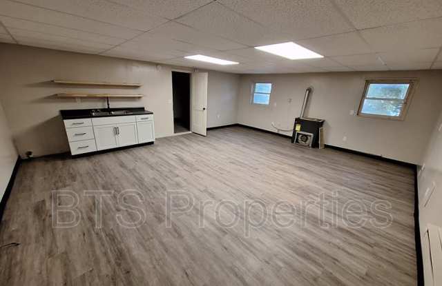 1221 East Moneta Avenue - Rear