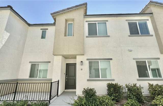 12349 Golden Wreath Road 2