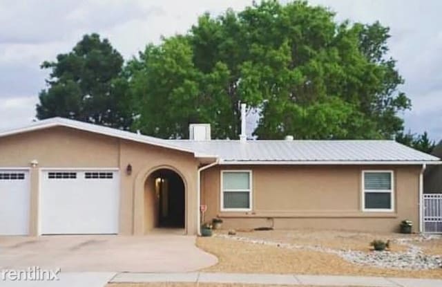 6716 Esther Ave NE - 6716 Esther Avenue Northeast, Albuquerque, NM 87109