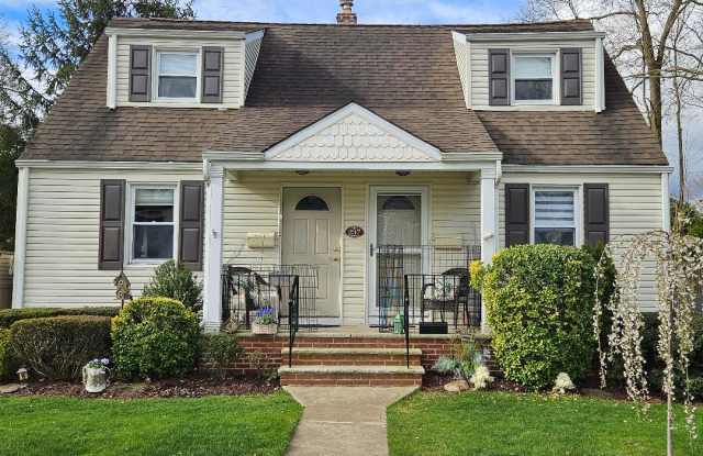 Photo of 237 David Hooper Place