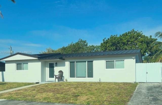 17304 NW 9th Ave
