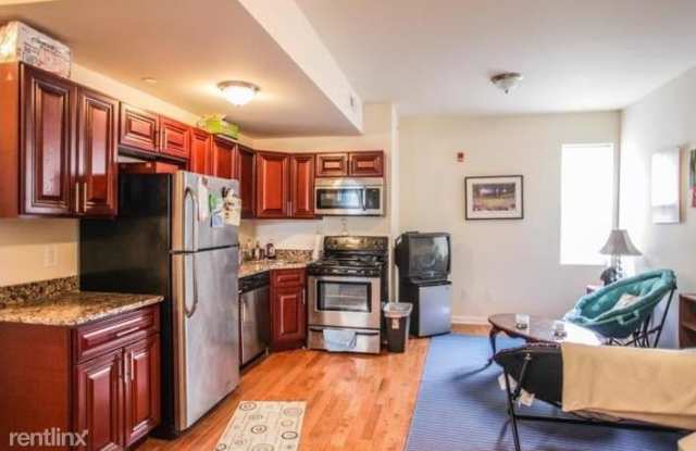 1516 DIAMOND ST Unit 4 - 1516 W Diamond St, Philadelphia, PA 19121