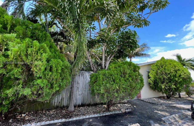 4841 Southwest 45th Avenue - 4841 Southwest 45th Avenue, Hollywood, FL 33314