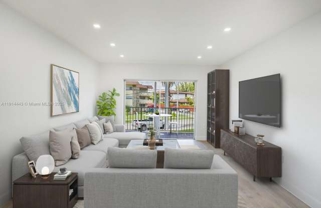 Photo of 7610 SW 82nd St