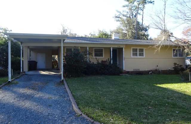 2306 SE 7TH AVENUE