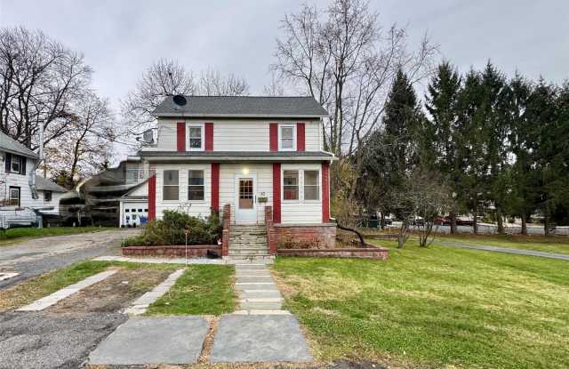 Photo of 10 Murray Avenue