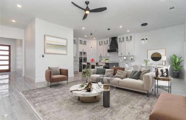 1813 Wellington Street