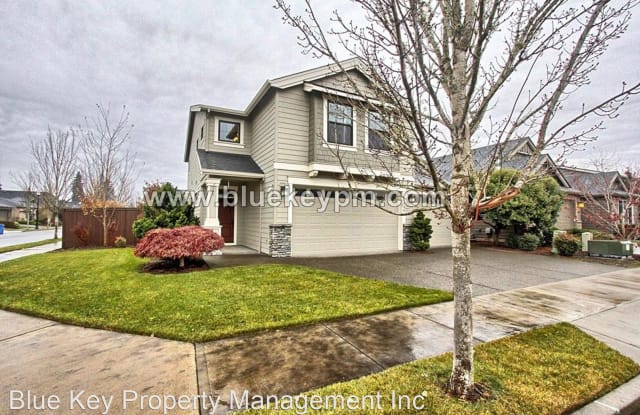 10200 NE 132nd Avenue - 10200 Northeast 132nd Avenue, Orchards, WA 98682