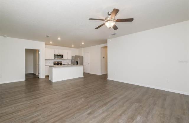 7842 HARBOR MOOR DRIVE