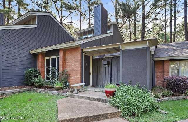 200 Woodgreen Drive lot: 2